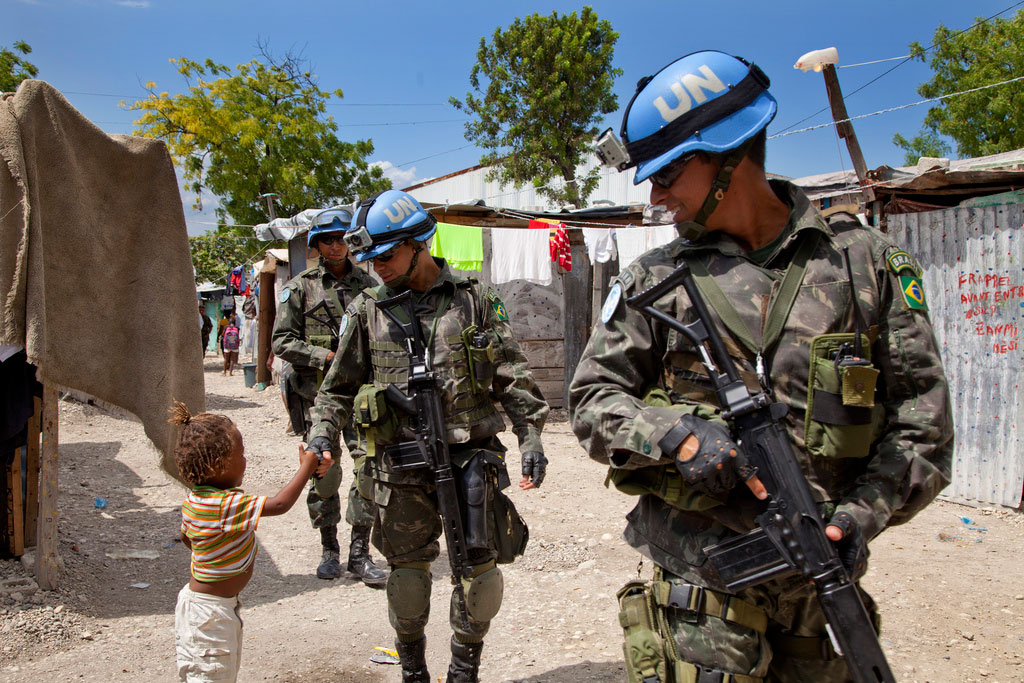 Bolsonaro disse que ONU "não serve para nada", mas soldados brasileiros já serviram em 50 missões. Foto: ONU/MINUSTAH/Jesús Serrano Redondo