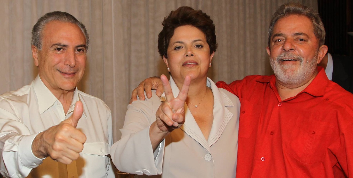 Dilma pode fingir que reclama, mas, da cadeia, Lula manda fechar com partidos pró-impeachment e pronto. Foto: Ricardo Stuckert