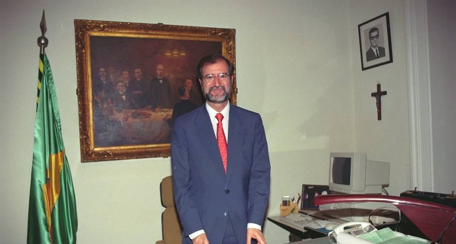 Eduardo Azeredo no Palácio da Liberdade em 1995: virada incrível na eleição. Foto: Geovani Pereira/Agência O Globo