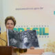 Presidenta Dilma Rousseff durante cerimônia de anúncio da prorrogação da permanência dos médicos brasileiros formados no exterior e estrangeiros no Programa Mais Médicos. Foto: Roberto Stuckert Filho/PR