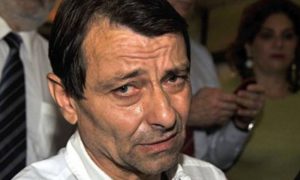 Battisti carregava 5 000 dólares e 2 000 euros, e suspeita já era que ele fugiria para a Bolívia. Foto: Marcello Casal Jr/ Agência Brasil