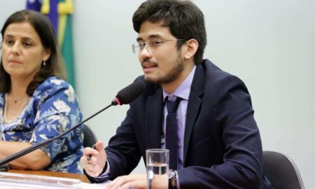 Kataguiri: lei não o impede de perder no voto. Foto: Michel Jesus/Câmara dos Deputados