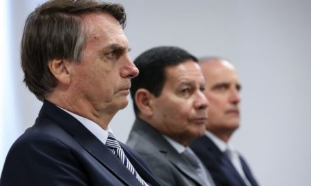 Após divulgar áudio para Bebianno, Bolsonaro terá de ouvir os áudios que o ex-ministro gravou. Foto: Marcos Corrêa/PR