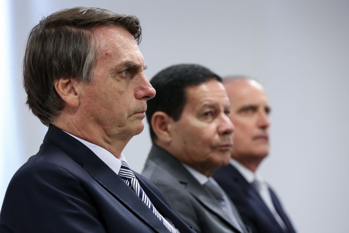 Após divulgar áudio para Bebianno, Bolsonaro terá de ouvir os áudios que o ex-ministro gravou. Foto: Marcos Corrêa/PR