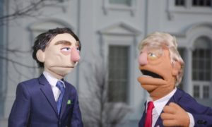 A esquete do 'Puppet Regime': "deixaram você twittar isso?". Foto: Reprodução/GZERO Media