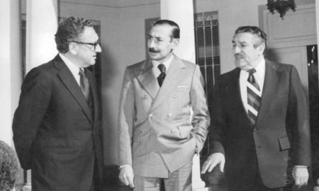 Kissinger e Videla na Copa de 1978: Operação Condor como exemplo para os europeus. Foto: Papelitos