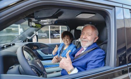 Presidente da República, Luiz Inácio Lula da Silva, durante reunião com o Vice-Presidente Executiva da BYD e CEO da BYD nas Américas, Stella Li, no Palácio do Planalto. Brasília - DF